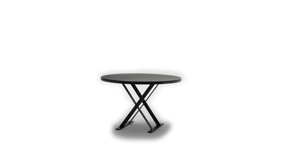 Ovo Dining Table